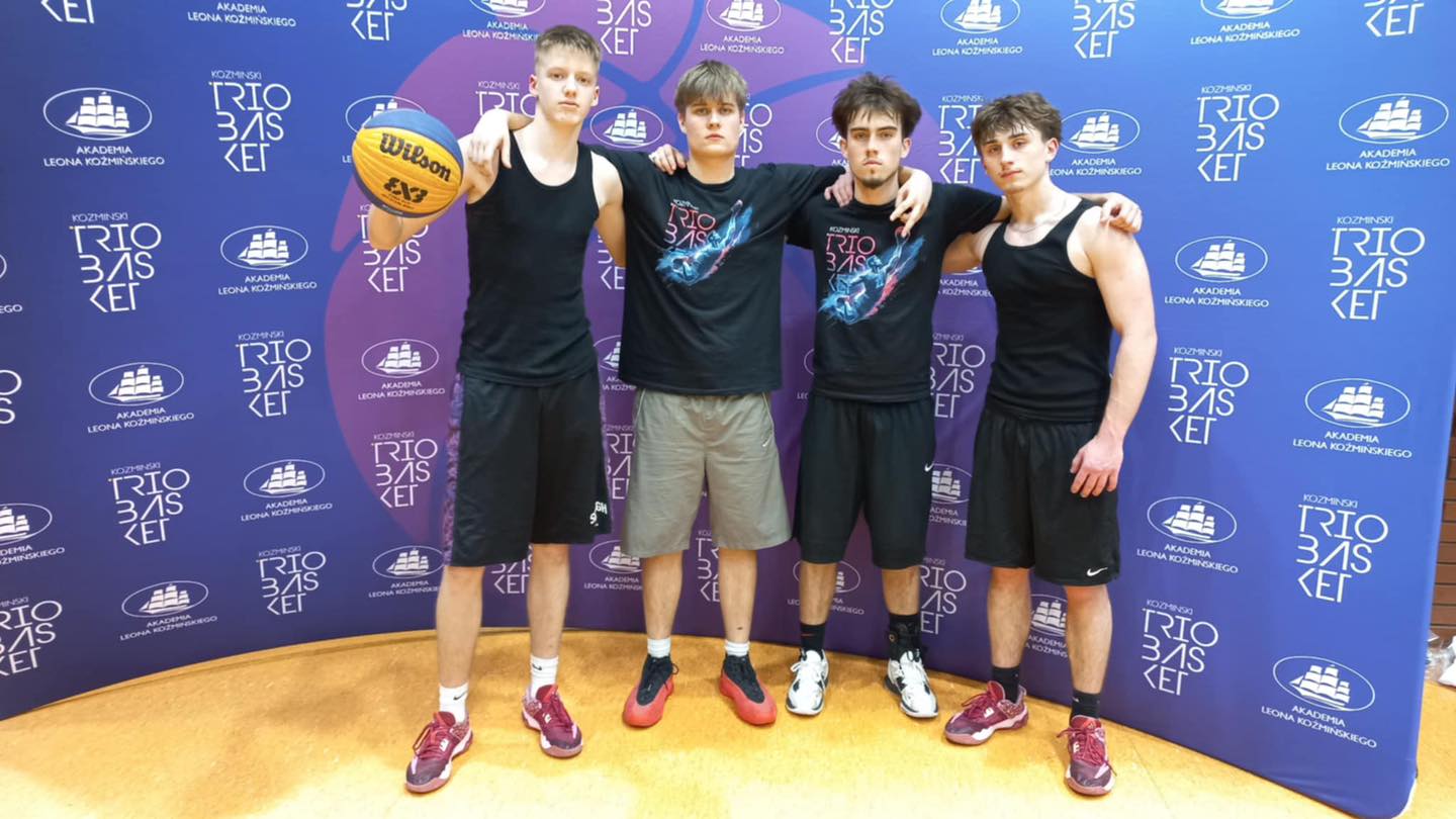 Koźmiński Trio Basket